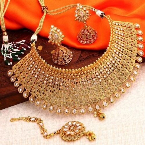Sukkhi Spectacular Alloy Necklace Set