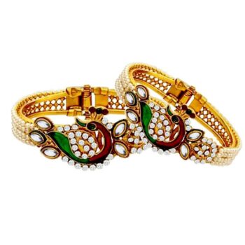 Sukkhi Traditional Gold plated & Stone Bangles Combo Pack Of 7