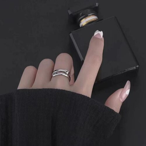 Stylish Silver Plated Finger Hug Ring