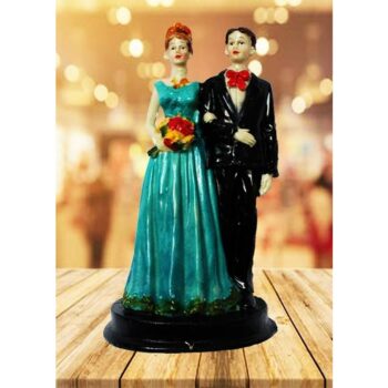 Newly Married Couple Statue Showpiece