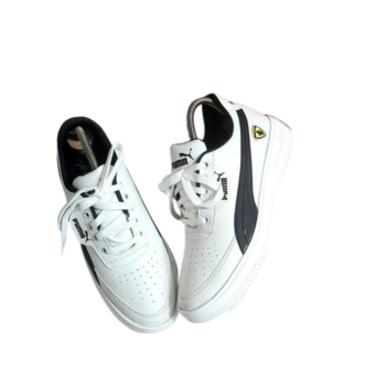 Puma Shoes : Men's Fashionable Casual Sneakers
