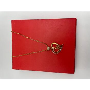 Luxurious Women's Chain With Pendant
