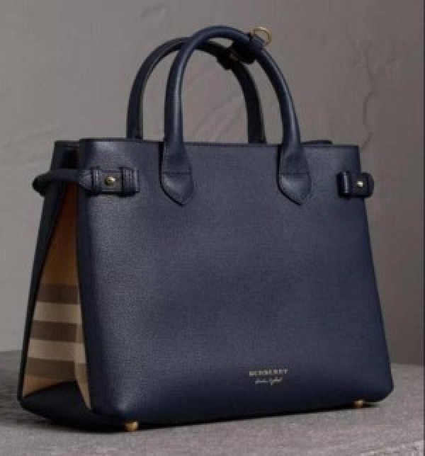 Burberry Mini Shoulder Bags for Women - Up to 52% off | Lyst