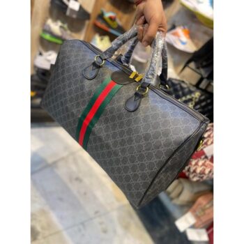 Sold at Auction: Vintage Gucci Duffle Bag