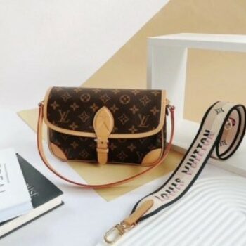 Louis Vuitton Handbag Diane PM Sling Bag 2