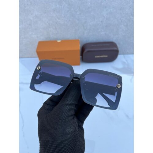 Louis Vuitton Sunglasses For ladies Black 1