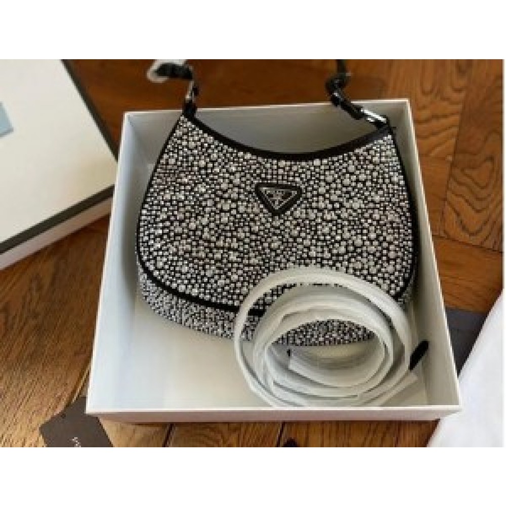 Prada Ladies Handbag at Best Price in Beverly Hills, California | Ubu  Holdings, Inc.