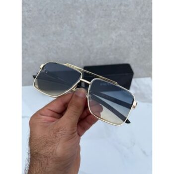 Prada Eyewear SS21 | The sunglasses from the new Prada Symbole men's  collection blend classicism and modernity through essential frames enhanced  by three-dimensional... | By PradaFacebook