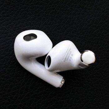 AirPods (3rd generation) White Master 1