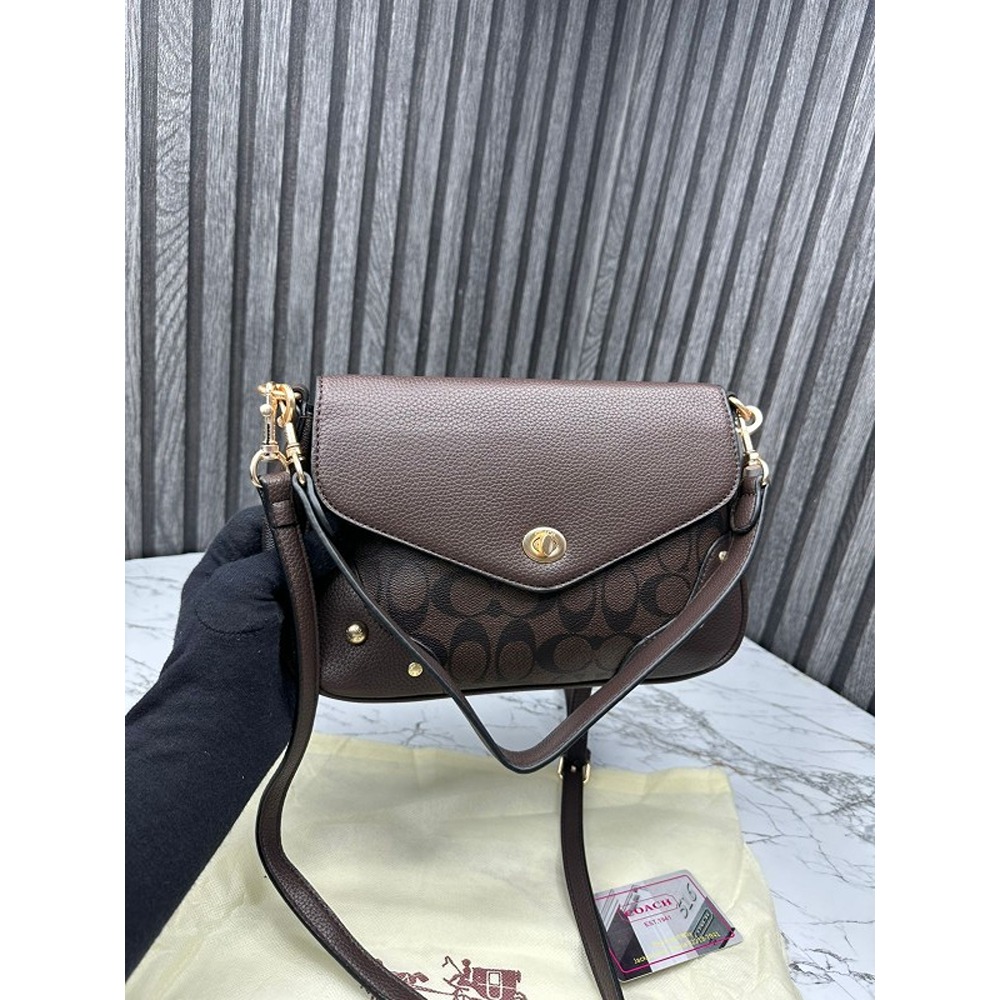 Lady’s Louis Vuitton Bag Sling Pochette Green Belt (LAK140) - KDB Deals