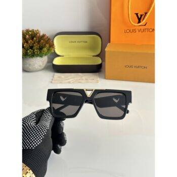Men's Louis Vuitton Sunglasses 2350 Gold Black4