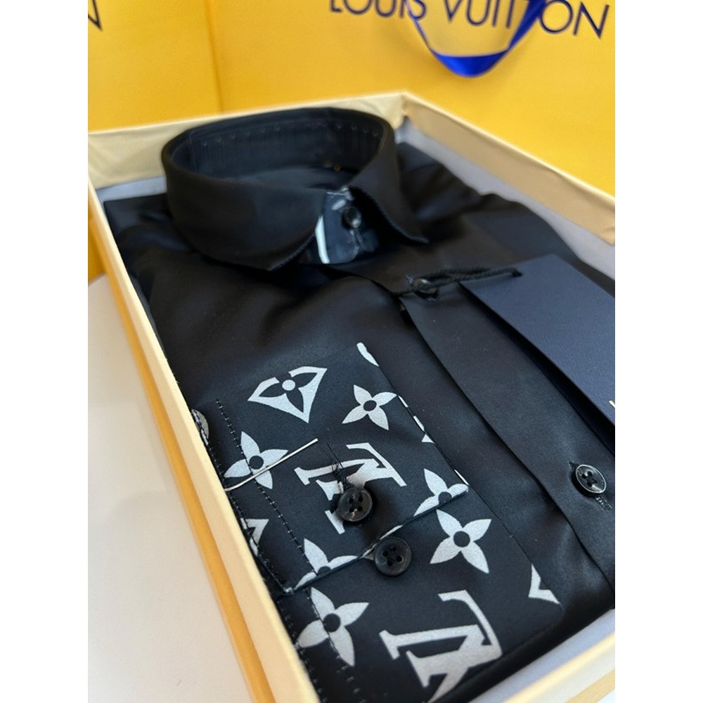 Louis Vuitton Premium Print Black T shirt