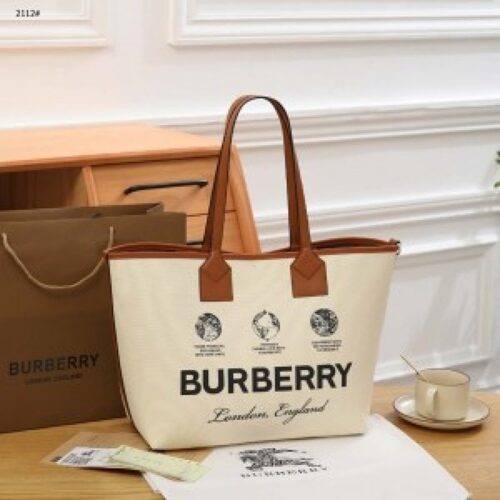 Burberry Bag Tote With Dust Bag and Pouch Brown 1