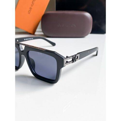 Louis Vuitton Sunglasses 3023 For Men 1