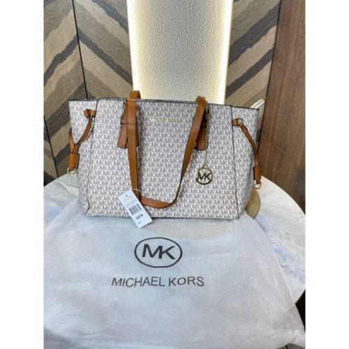 Michael Kors Handbag Voyager Tote With Dust Bag and Locket Biege Brown 186 1