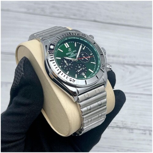 Breitling Chronomat Watch 3