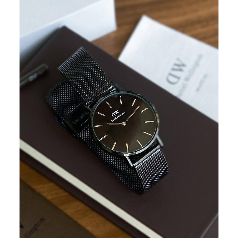 Buy Daniel Wellington Watches for men & women | StyleHyped