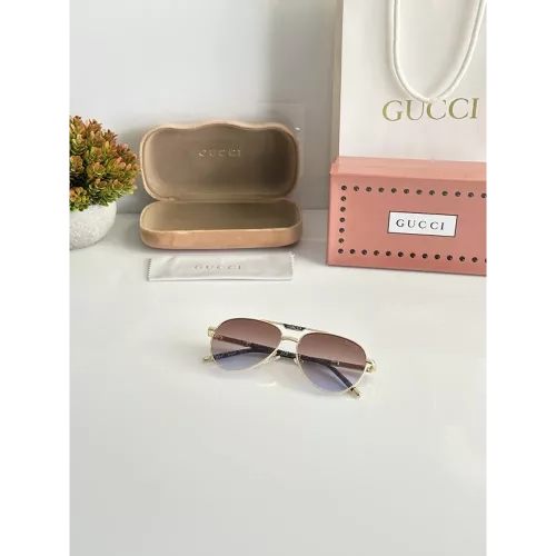 Gucci 759 Gold Brown DC 1