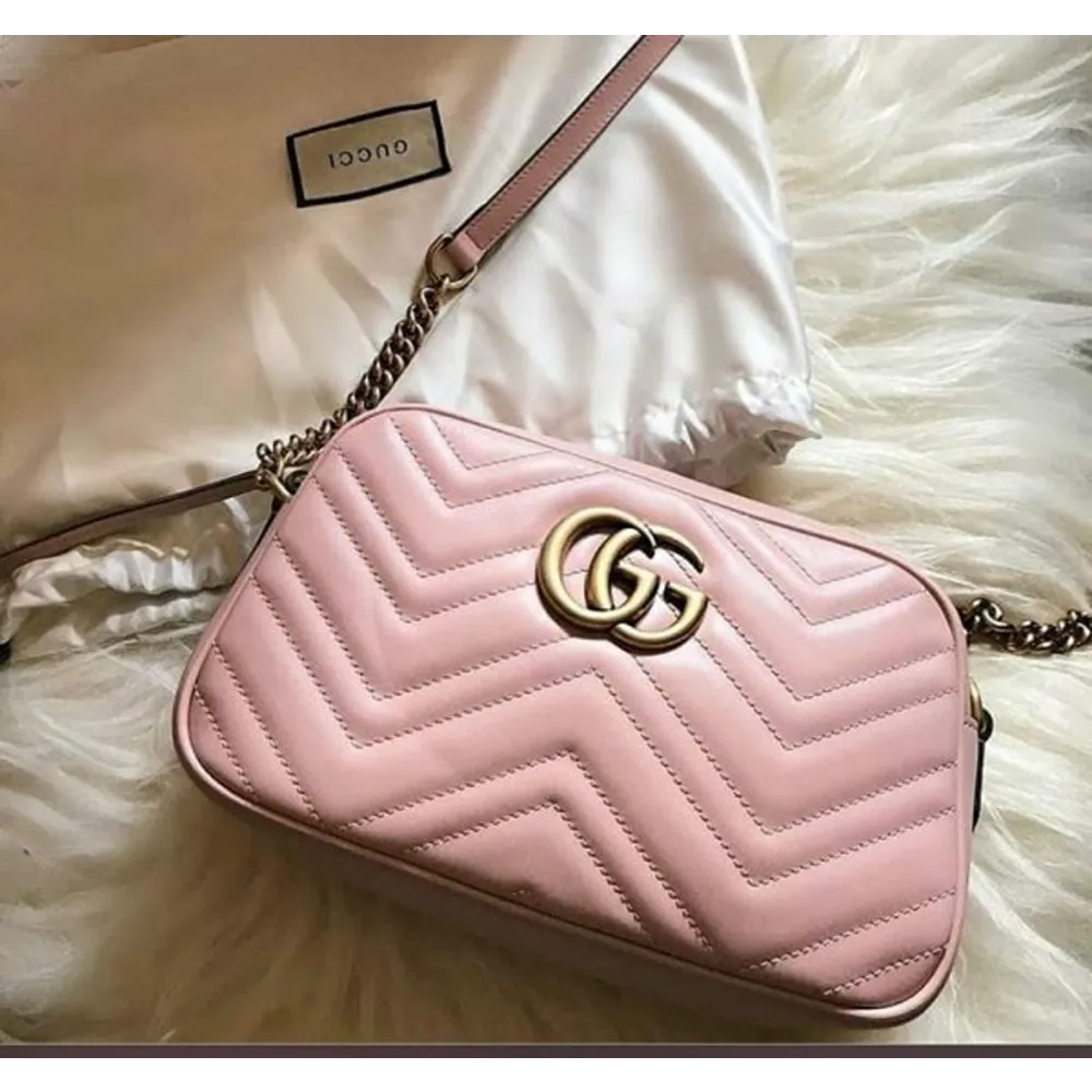 Shop the GG Marmont small shoulder bag in pink at GUCCI.COM. Enjoy Free  Shipping and Complimentary Gift Wr… | Shoulder bag, Gg marmont small  shoulder bag, Gucci bag