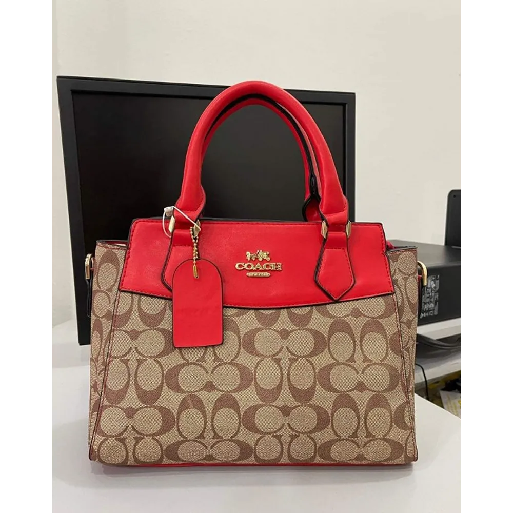 Signature sufflette cloth handbag Coach Gold in Cloth - 39344285