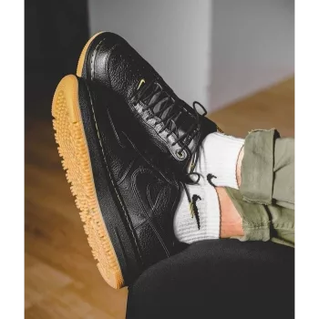 38 Nike Airforce 1 Luxe Black Gum 3500 1