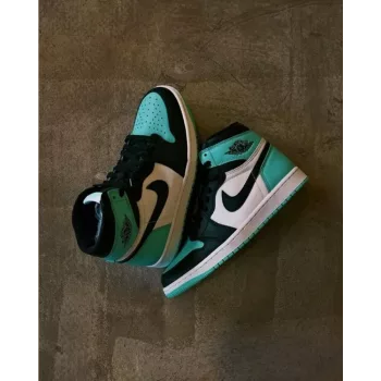 21 Nike air jordan 1 high green glow 3499 2