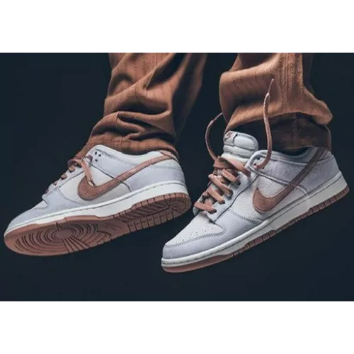 73 NIKE DUNK LOW FOSSIL ROSE 3299 1